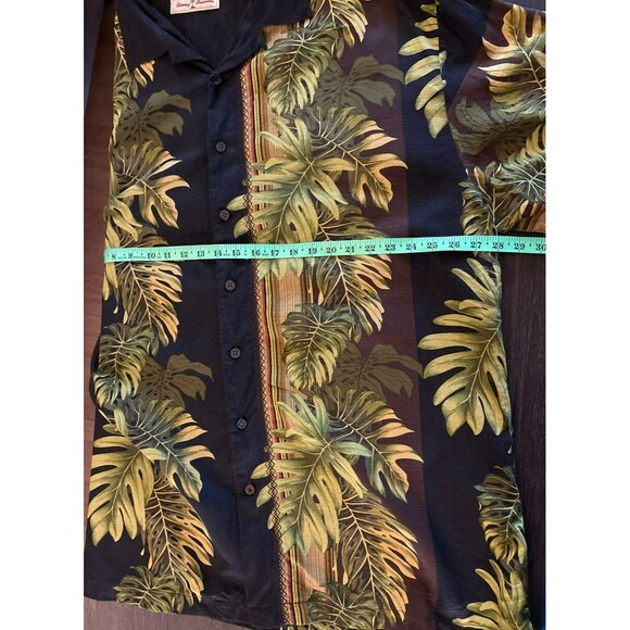 Tommy Bahama Black Silk Hawaiian Shirt With Green Leaf Print Size 2XT - Picture 5 of 10